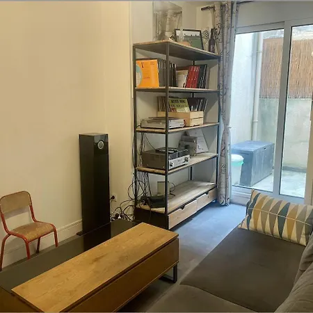 Apartment Centre Avec Terrasse